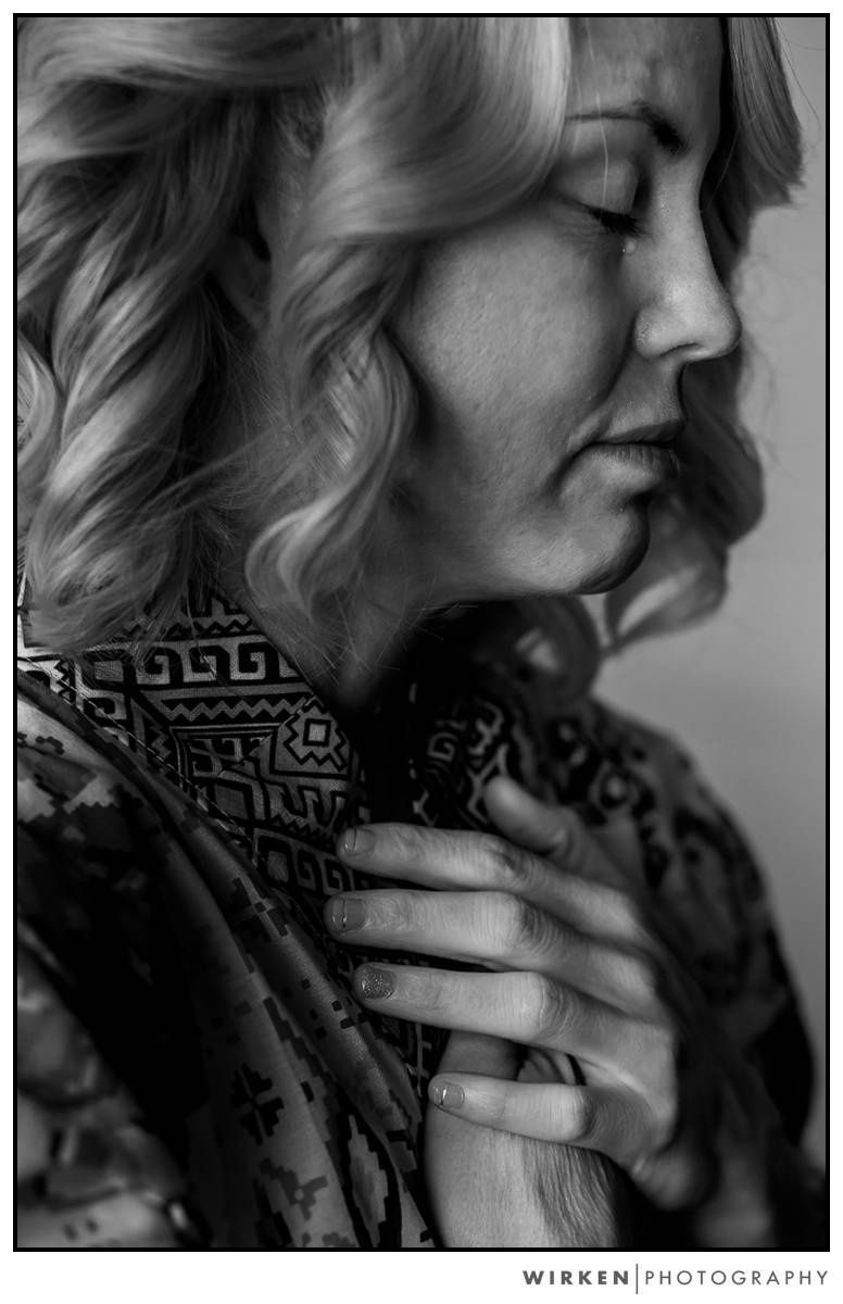 004_same_sex_kansas_city_wedding_photography_midland_theater_new_years_eve_wedding_photographer