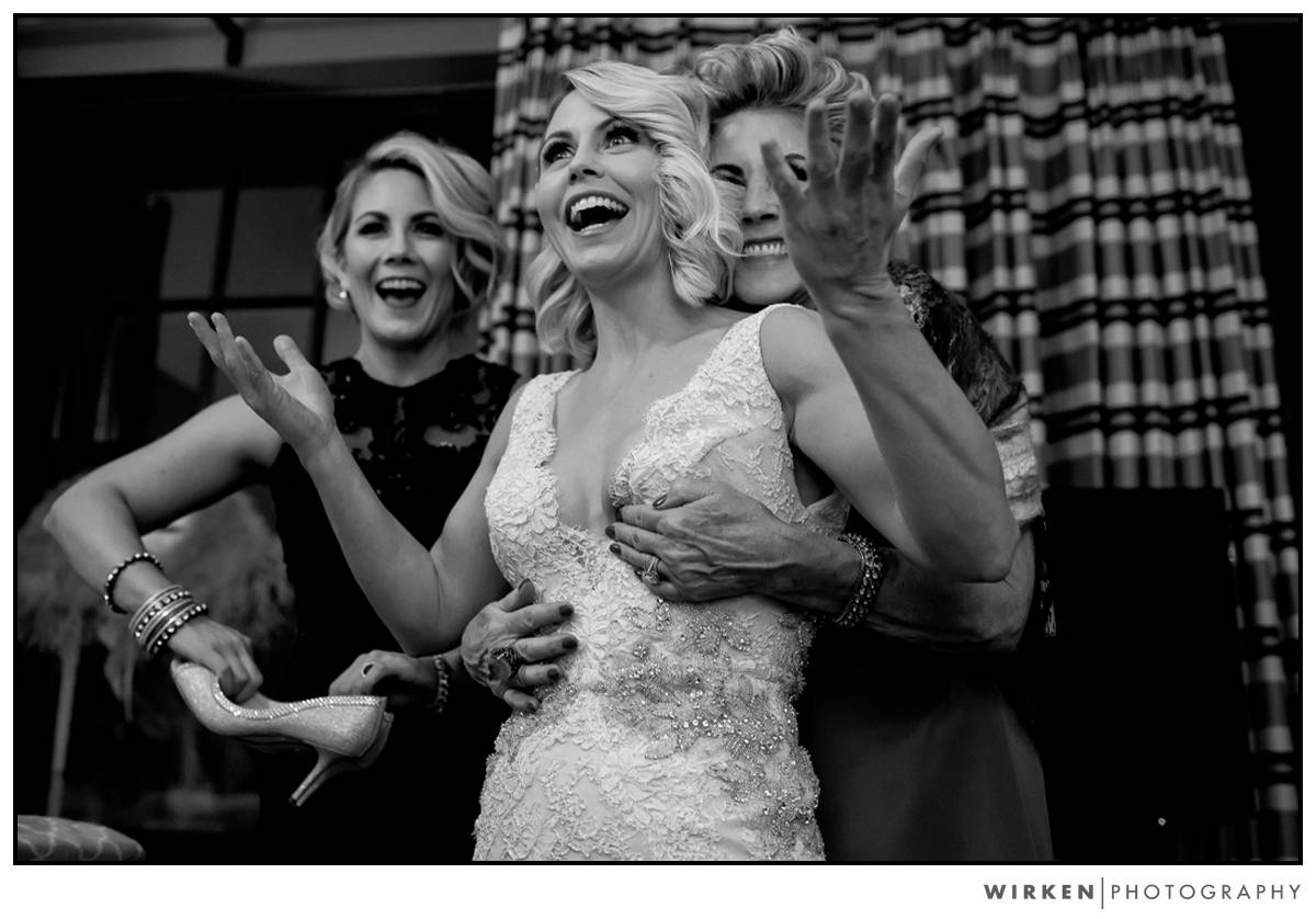 007_same_sex_kansas_city_wedding_photography_midland_theater_new_years_eve_wedding_photographer