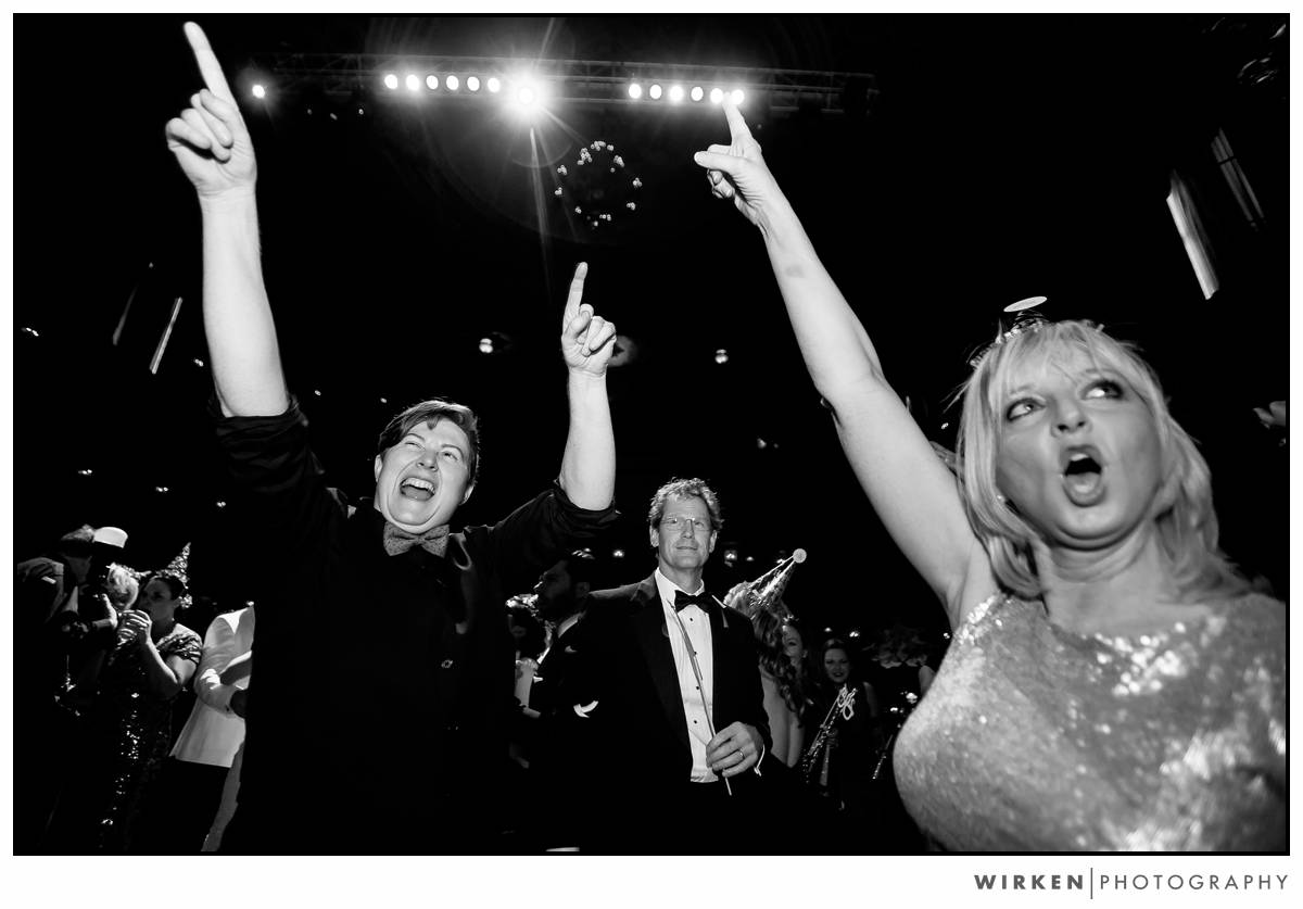 036_same_sex_kansas_city_wedding_photography_midland_theater_new_years_eve_wedding_photographer