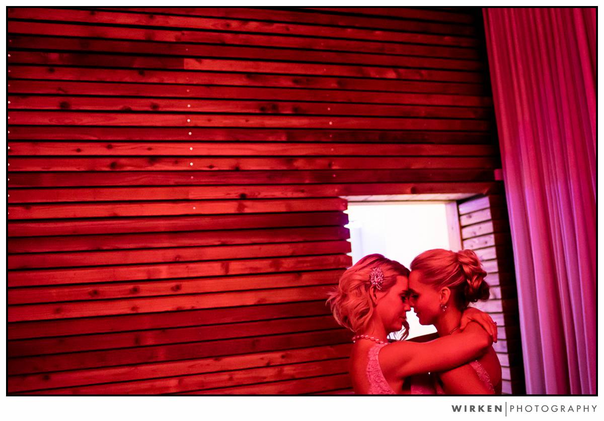 041_same_sex_kansas_city_wedding_photography_midland_theater_new_years_eve_wedding_photographer