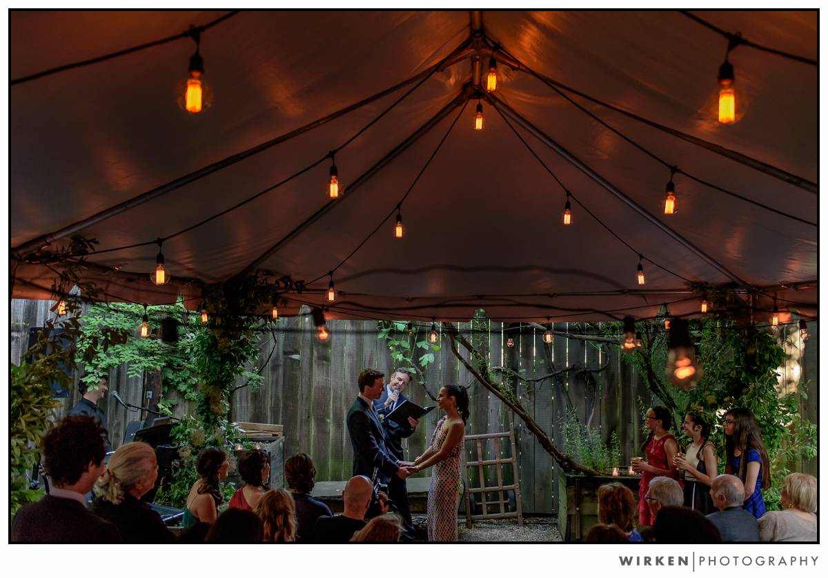020_brooklyn_new_york_city_wedding_photography_frankies_457